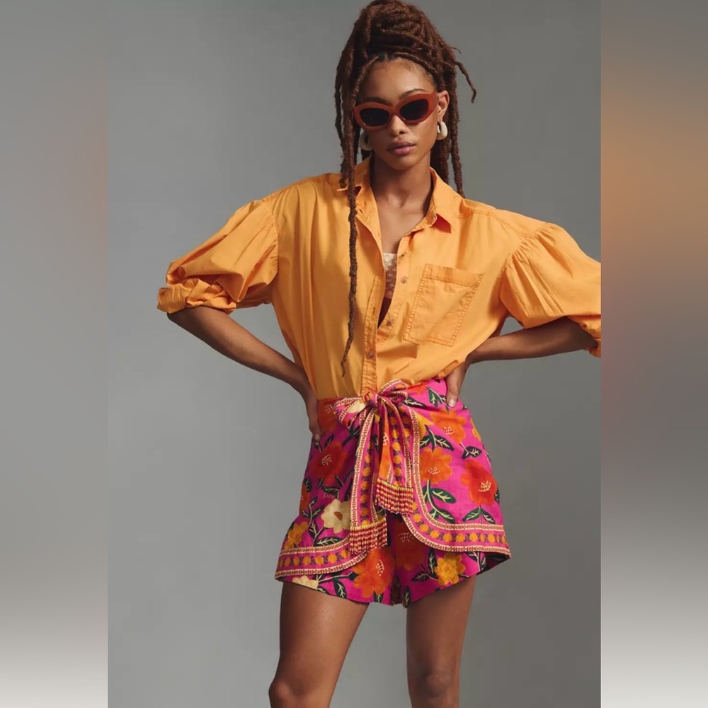 Farm Rio pink flower tapestry shorts